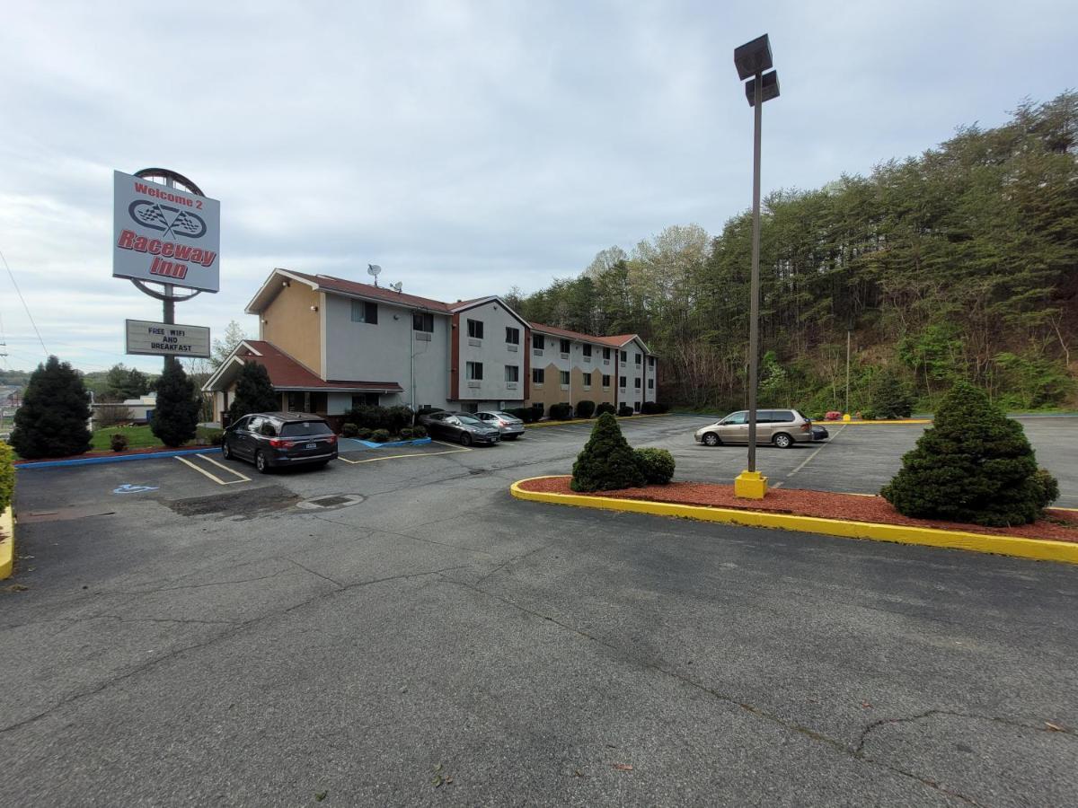 Raceway Inn マーティンズビル エクステリア 写真